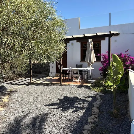 Orange House, Surf&yoga Holiday home